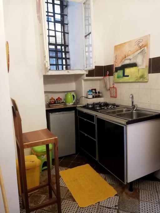 Apartamento Il Cortiletto, Spazio Alla Fantasia Nápoles Exterior foto
